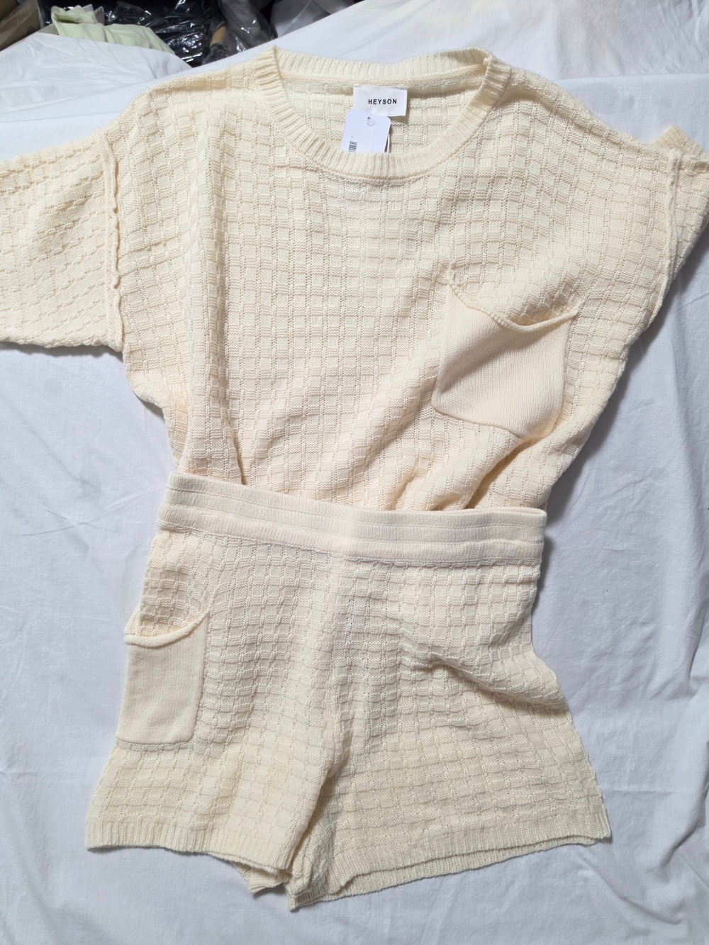 Heyson Cream Knit Short Set Medium